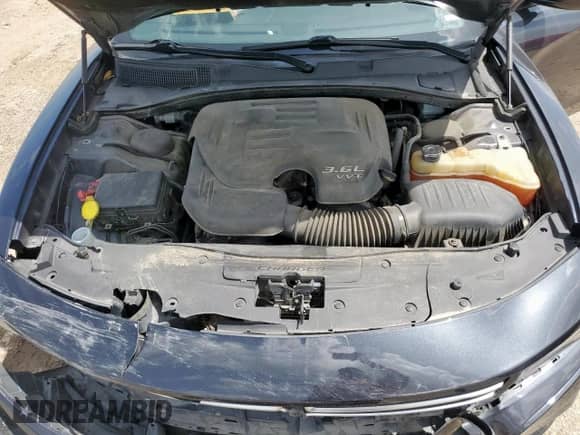 2017 Dodge Charger SE z VIN 2C3CDXBG9HH660330, wystawiony jako Copart lot #63384235 z przebiegiem 167 812 mil mil oraz Szkoda całkowita • Salvage title. Historia ofert i sprzedaży dostępna na DreamBid. Obrazek 11.