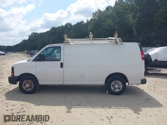 2015 Chevrolet Express Cargo with VIN 1GCWGFCF3F1279861, listed as a IAAI auction lot 43224870 with 326,491 mi miles and . Bid and sale history available at DreamBid. Image 14.