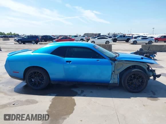 2015 Dodge Challenger SXT Plus with VIN 2C3CDZBG2FH900813, listed as a IAAI auction lot 42470059 with 161,622 mi miles and . Bid and sale history available at DreamBid. Image 14.