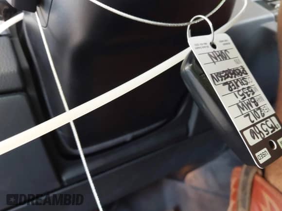 2012 BMW 5 Series 535i xDrive z VIN WBAFU7C55CDU59131, wystawiony jako IAAI lot #43249463 z przebiegiem 186 227 mil mil oraz . Historia ofert i sprzedaży dostępna na DreamBid. Obrazek 11.