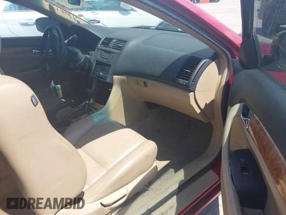 2004 Honda Accord EX с VIN 1HGCM826X4A001675, выставлен на аукционе IAAI как лот 43003029 с пробегом 185 618 миль миль и . История ставок и продаж доступна на DreamBid. Изображение 5.