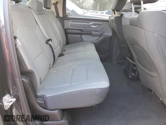 2020 Ram 1500 Big Horn z VIN 1C6RREFG0LN229680, wystawiony jako Copart lot #79850754 z przebiegiem 134 383 mil mil oraz Nie do naprawy • Non repairable. Historia ofert i sprzedaży dostępna na DreamBid. Obrazek 10.