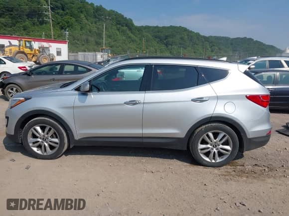 2015 Hyundai Santa Fe с VIN 5XYZWDLA6FG255708, выставлен на аукционе IAAI как лот 42417177 с пробегом 127 639 миль миль и . История ставок и продаж доступна на DreamBid. Изображение 14.