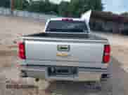 2018 Chevrolet Silverado 1500 LT с VIN 3GCPCREC0JG122982, выставлен на аукционе IAAI как лот 39751331 с пробегом 118 572 миль миль и . История ставок и продаж доступна на DreamBid. Изображение 17.