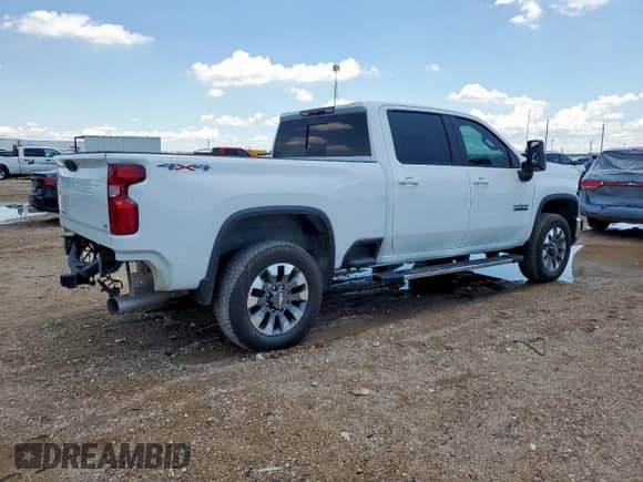 2024 Chevrolet Silverado 2500HD LT z VIN 2GC4YNEYXR1129905, wystawiony jako Copart lot #65594775 z przebiegiem 51 954 mil mil oraz Szkoda całkowita • Salvage title. Historia ofert i sprzedaży dostępna na DreamBid. Obrazek 3.