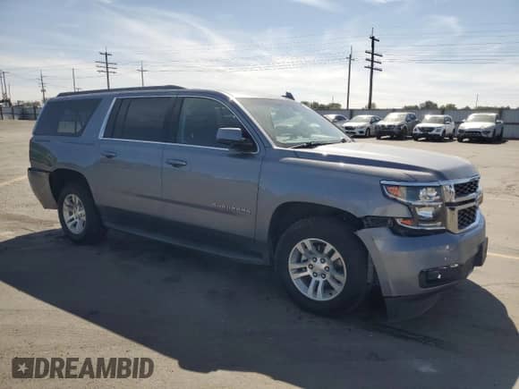 2018 Chevrolet Suburban LT z VIN 1GNSKHKC1JR363632, wystawiony jako Copart lot #81511555 z przebiegiem 102 225 mil mil oraz Szkoda całkowita • Salvage title. Historia ofert i sprzedaży dostępna na DreamBid. Obrazek 4.