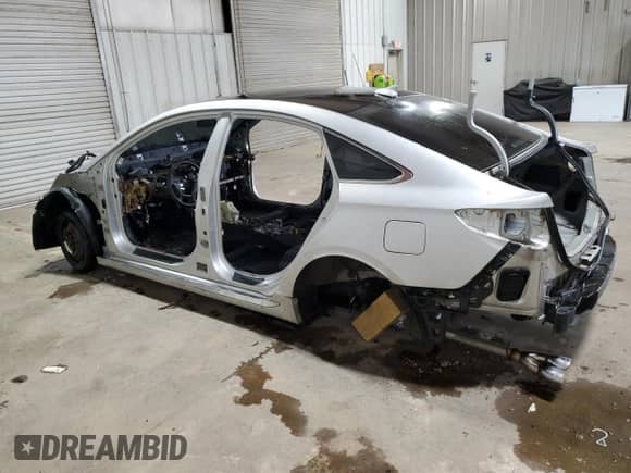2015 Hyundai Sonata Sport with VIN 5NPE34AF3FH127828, listed as a Copart auction lot 54409404 with Not provided miles and Clean title. Bid and sale history available at DreamBid. Image 2.