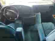 1993 Ford Econoline Cargo с VIN 1FDEE14Y5PHA07711, выставлен на аукционе Copart как лот 62064705 с пробегом 150 336 миль миль и Списание • Salvage title. История ставок и продаж доступна на DreamBid. Изображение 8.