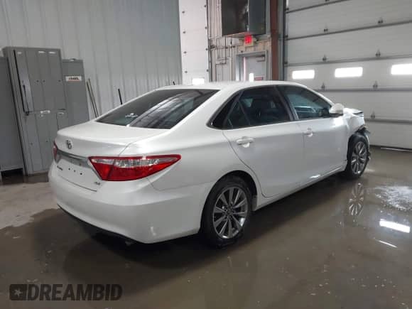 2016 Toyota Camry XLE с VIN 4T1BF1FK1GU601082, выставлен на аукционе IAAI как лот 41593120 с пробегом 229 889 миль миль и . История ставок и продаж доступна на DreamBid. Изображение 4.
