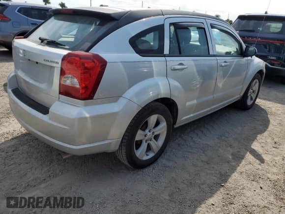 2011 Dodge Caliber Mainstreet с VIN 1B3CB3HA3BD116036, выставлен на аукционе Copart как лот 76590624 с пробегом Не указан миль и Списание • Salvage title. История ставок и продаж доступна на DreamBid. Изображение 3.