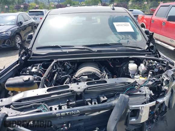 2019 Chevrolet Tahoe Commercial z VIN 1GNLCDEC3KR323012, wystawiony jako IAAI lot #42517025 z przebiegiem 40 412 mil mil oraz . Historia ofert i sprzedaży dostępna na DreamBid. Obrazek 10.