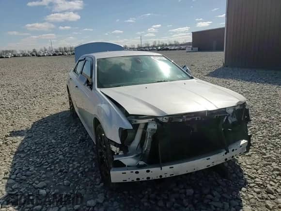 2020 Chrysler 300 S с VIN 2C3CCAGG6LH128552, выставлен на аукционе Copart как лот 49165995 с пробегом 50 925 миль миль и Списание • Salvage title. История ставок и продаж доступна на DreamBid. Изображение 11.