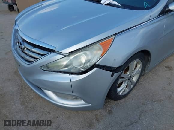 2011 Hyundai Sonata SE with VIN 5NPEC4AC9BH007077, listed as a IAAI auction lot 43349152 with 148,842 mi miles and . Bid and sale history available at DreamBid. Image 6.