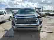 2020 Toyota Tundra Platinum с VIN 5TFGY5F15LX270602, выставлен на аукционе Copart как лот 76875064 с пробегом 54 258 миль миль и Списание • Salvage title. История ставок и продаж доступна на DreamBid. Изображение 5.