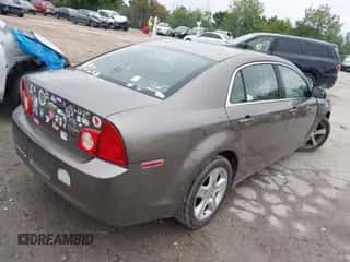 2011 Chevrolet Malibu 1FL z VIN 1G1ZA5EU6BF347483, wystawiony jako IAAI lot #43031984 z przebiegiem 176 013 mil mil oraz . Historia ofert i sprzedaży dostępna na DreamBid. Obrazek 4.