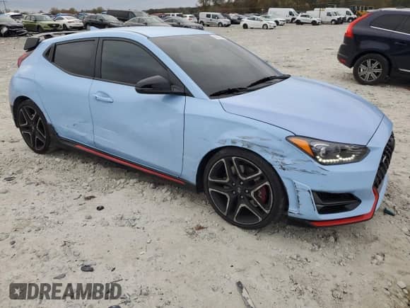 2021 Hyundai Veloster z VIN KMHT36AH1MU008985, wystawiony jako Copart lot #80621594 z przebiegiem 16 722 mil mil oraz Szkoda całkowita • Salvage title. Historia ofert i sprzedaży dostępna na DreamBid. Obrazek 4.