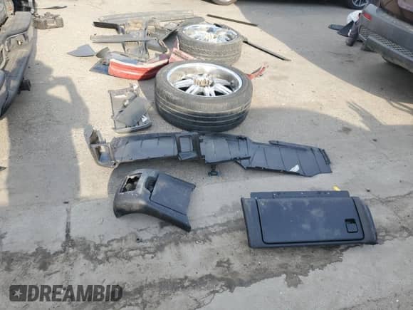 2005 Chevrolet Silverado 1500 Work Truck z VIN 1GCEC19V55Z327255, wystawiony jako Copart lot #71475115 z przebiegiem 211 799 mil mil oraz Szkoda całkowita • Salvage title. Historia ofert i sprzedaży dostępna na DreamBid. Obrazek 12.