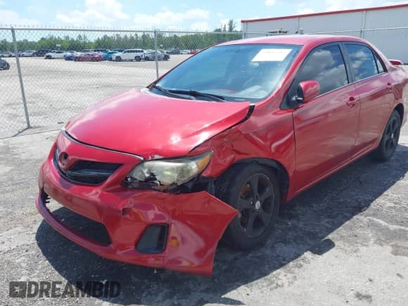 2011 Toyota Corolla S с VIN 2T1BU4EE2BC680016, выставлен на аукционе IAAI как лот 43032261 с пробегом 158 622 миль миль и . История ставок и продаж доступна на DreamBid. Изображение 13.