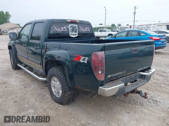 2004 Chevrolet Colorado 1SB LS Z85 with VIN 1GCDT136048181784, listed as a IAAI auction lot 42481858 with Not provided miles and . Bid and sale history available at DreamBid. Image 3.
