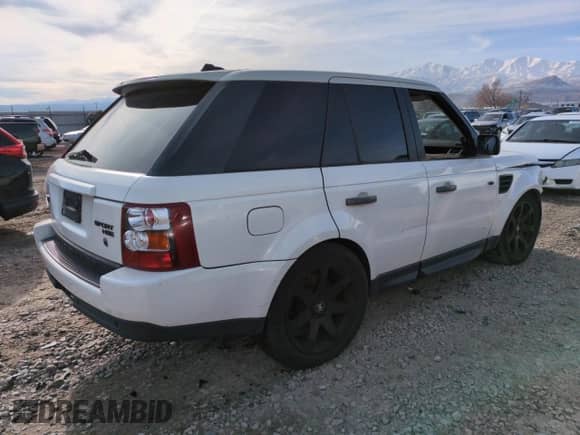 2006 Land Rover Range Rover Sport HSE with VIN SALSF25426A974184, listed as a Copart auction lot 88357235 with Not provided miles and Salvage title. Bid and sale history available at DreamBid. Image 3.