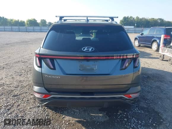 2022 Hyundai Tucson SEL with VIN 5NMJB3AE5NH150901, listed as a IAAI auction lot 43232299 with 72,731 mi miles and . Bid and sale history available at DreamBid. Image 16.