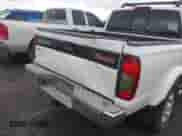 2000 Nissan Frontier XE with VIN 1N6ED27Y2YC355776, listed as a IAAI auction lot 42107613 with 235,461 mi miles and . Bid and sale history available at DreamBid. Image 6.