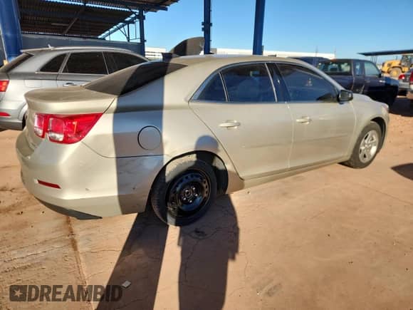 2015 Chevrolet Malibu LS with VIN 1G11B5SL2FF144585, listed as a Copart auction lot 89638735 with 70,064 mi miles and Salvage title. Bid and sale history available at DreamBid. Image 3.
