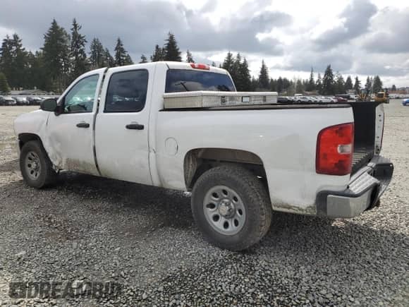 2013 Chevrolet Silverado 1500 LT с VIN 3GCPKSEAXDG294997, выставлен на аукционе Copart как лот 51575565 с пробегом 200 645 миль миль и Списание • Salvage title. История ставок и продаж доступна на DreamBid. Изображение 2.