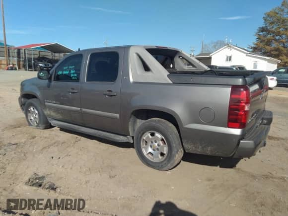 2009 Chevrolet Avalanche LS с VIN 3GNFK120X9G148907, выставлен на аукционе IAAI как лот 38185882 с пробегом 238 933 миль миль и . История ставок и продаж доступна на DreamBid. Изображение 3.
