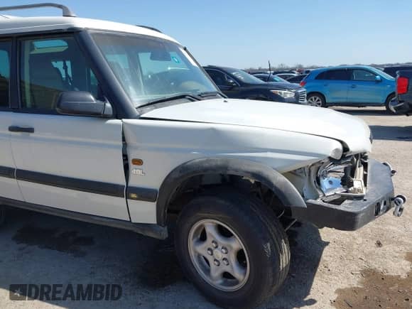 2000 Land Rover Discovery Cloth с VIN SALTY124XYA262828, выставлен на аукционе IAAI как лот 41769729 с пробегом 215 711 миль миль и . История ставок и продаж доступна на DreamBid. Изображение 6.