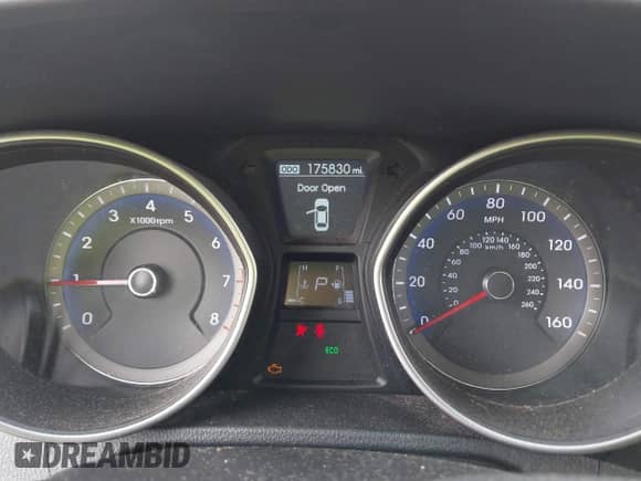 2013 Hyundai Elantra с VIN KMHD35LE5DU081763, выставлен на аукционе IAAI как лот 43286945 с пробегом 175 830 миль миль и . История ставок и продаж доступна на DreamBid. Изображение 7.