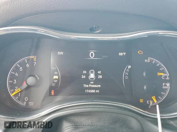 2020 Jeep Grand Cherokee Limited с VIN 1C4RJFBG8LC303645, выставлен на аукционе Copart как лот 80355315 с пробегом 174 388 миль миль и Чистый • Clean title. История ставок и продаж доступна на DreamBid. Изображение 9.