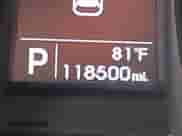 2015 Hyundai Santa Fe with VIN 5XYZTDLB6FG258772, listed as a IAAI auction lot 42634477 with 118,500 mi miles and . Bid and sale history available at DreamBid. Image 16.