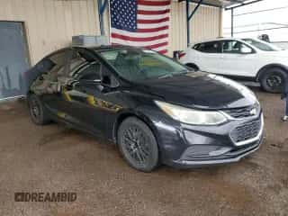 2016 Chevrolet Cruze LS z VIN 1G1BC5SM9G7305763, wystawiony jako Copart lot #84225085 z przebiegiem 154 902 mil mil oraz Czysty tytuł • Clean title. Historia ofert i sprzedaży dostępna na DreamBid. Obrazek 4.