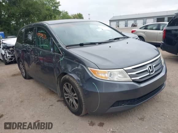 2013 Honda Odyssey EX с VIN 5FNRL5H4XDB013784, выставлен на аукционе IAAI как лот 43048513 с пробегом 182 608 миль миль и . История ставок и продаж доступна на DreamBid. Изображение 1.