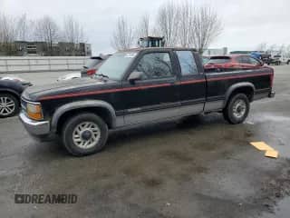 1993 Dodge Dakota z VIN 1B7FL23X4PS285239, wystawiony jako Copart lot #46737855 z przebiegiem 172 732 mil mil oraz Czysty tytuł • Clean title. Historia ofert i sprzedaży dostępna na DreamBid. Obrazek 1.