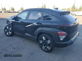 2024 Hyundai Kona SEL с VIN KM8HB3AB4RU095484, выставлен на аукционе Copart как лот 77822074 с пробегом 6 839 миль миль и Списание • Salvage title. История ставок и продаж доступна на DreamBid. Изображение 2.