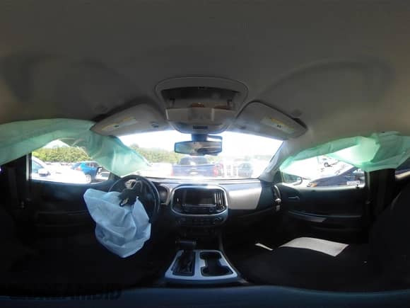 2020 Chevrolet Colorado 2WD LT с VIN 1GCHSCEA6L1164528, выставлен на аукционе IAAI как лот 42316433 с пробегом 72 528 миль миль и . История ставок и продаж доступна на DreamBid. Изображение 18.