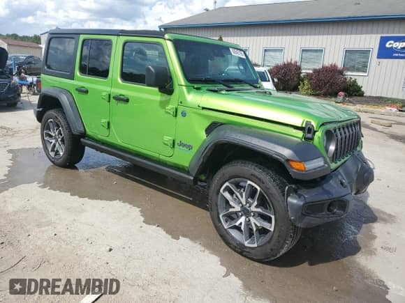2025 Jeep Wrangler Sport S with VIN 1C4RJXN61SW537938, listed as a Copart auction lot 68645195 with 7,214 mi miles and Salvage title. Bid and sale history available at DreamBid. Image 4.