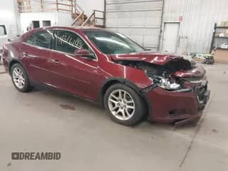 2015 Chevrolet Malibu LT z VIN 1G11C5SL5FF144867, wystawiony jako IAAI lot #43161406 z przebiegiem 219 061 mil mil oraz . Historia ofert i sprzedaży dostępna na DreamBid. Obrazek 1.