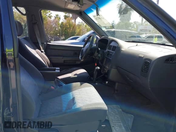 1998 Nissan Pathfinder XE with VIN JN8AR05Y7WW267624, listed as a IAAI auction lot 42409724 with Not provided miles and . Bid and sale history available at DreamBid. Image 5.