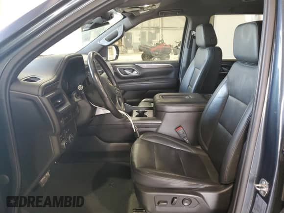 2021 Chevrolet Tahoe LT with VIN 1GNSKNKD7MR392953, listed as a Copart auction lot 70033825 with 64,012 mi miles and Salvage title. Bid and sale history available at DreamBid. Image 7.