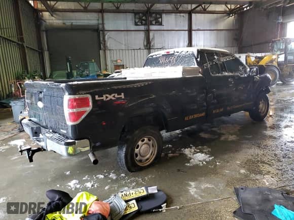 2011 Ford F-150 XL with VIN 1FTVX1EF6BKE07851, listed as a Copart auction lot 41091604 with 158,042 mi miles and Salvage title. Bid and sale history available at DreamBid. Image 3.