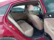 2014 Hyundai Sonata z VIN KMHEC4A4XEA113151, wystawiony jako IAAI lot #43214726 z przebiegiem 171 021 mil mil oraz . Historia ofert i sprzedaży dostępna na DreamBid. Obrazek 8.