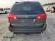 2008 Toyota Sienna LE с VIN 5TDZK23CX8S174301, выставлен на аукционе Copart как лот 80803025 с пробегом 218 982 миль миль и Списание • Salvage title. История ставок и продаж доступна на DreamBid. Изображение 6.