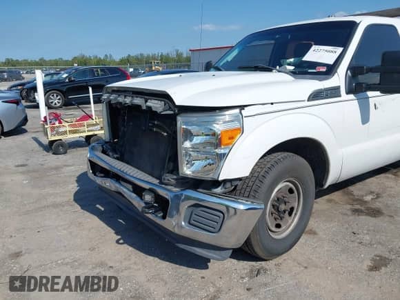 2014 Ford F-250 XL with VIN 1FT7W2A60EEA43758, listed as a IAAI auction lot 42275088 with 248,819 mi miles and . Bid and sale history available at DreamBid. Image 18.