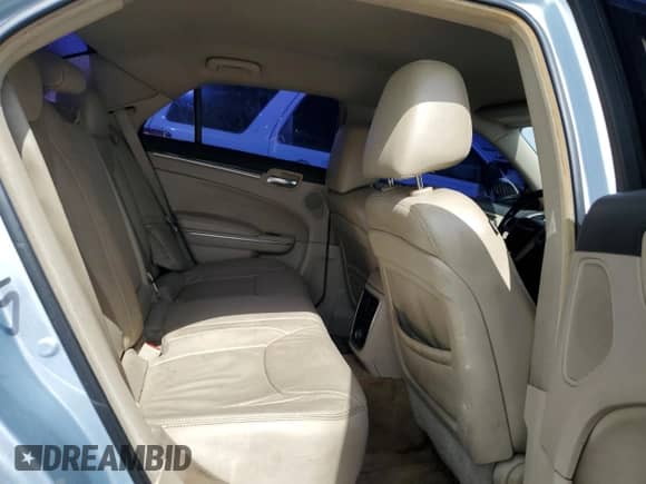 2013 Chrysler 300 с VIN 2C3CCAAG2DH632526, выставлен на аукционе Copart как лот 66005355 с пробегом Не указан миль и Списание • Salvage title. История ставок и продаж доступна на DreamBid. Изображение 10.