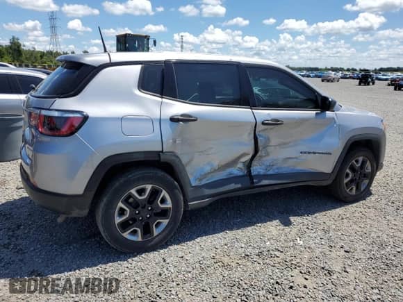 2017 Jeep Compass Sport with VIN 3C4NJDAB3HT629342, listed as a Copart auction lot 66046925 with 87,939 mi miles and Salvage title. Bid and sale history available at DreamBid. Image 3.