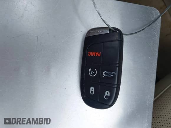 2013 Chrysler 300 C z VIN 2C3CCAKT2DH646633, wystawiony jako IAAI lot #41719487 z przebiegiem 115 363 mil mil oraz . Historia ofert i sprzedaży dostępna na DreamBid. Obrazek 11.