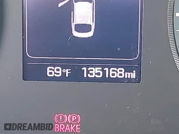 2016 Hyundai Sonata SE z VIN 5NPE24AF9GH400307, wystawiony jako IAAI lot #42379197 z przebiegiem 135 168 mil mil oraz . Historia ofert i sprzedaży dostępna na DreamBid. Obrazek 15.